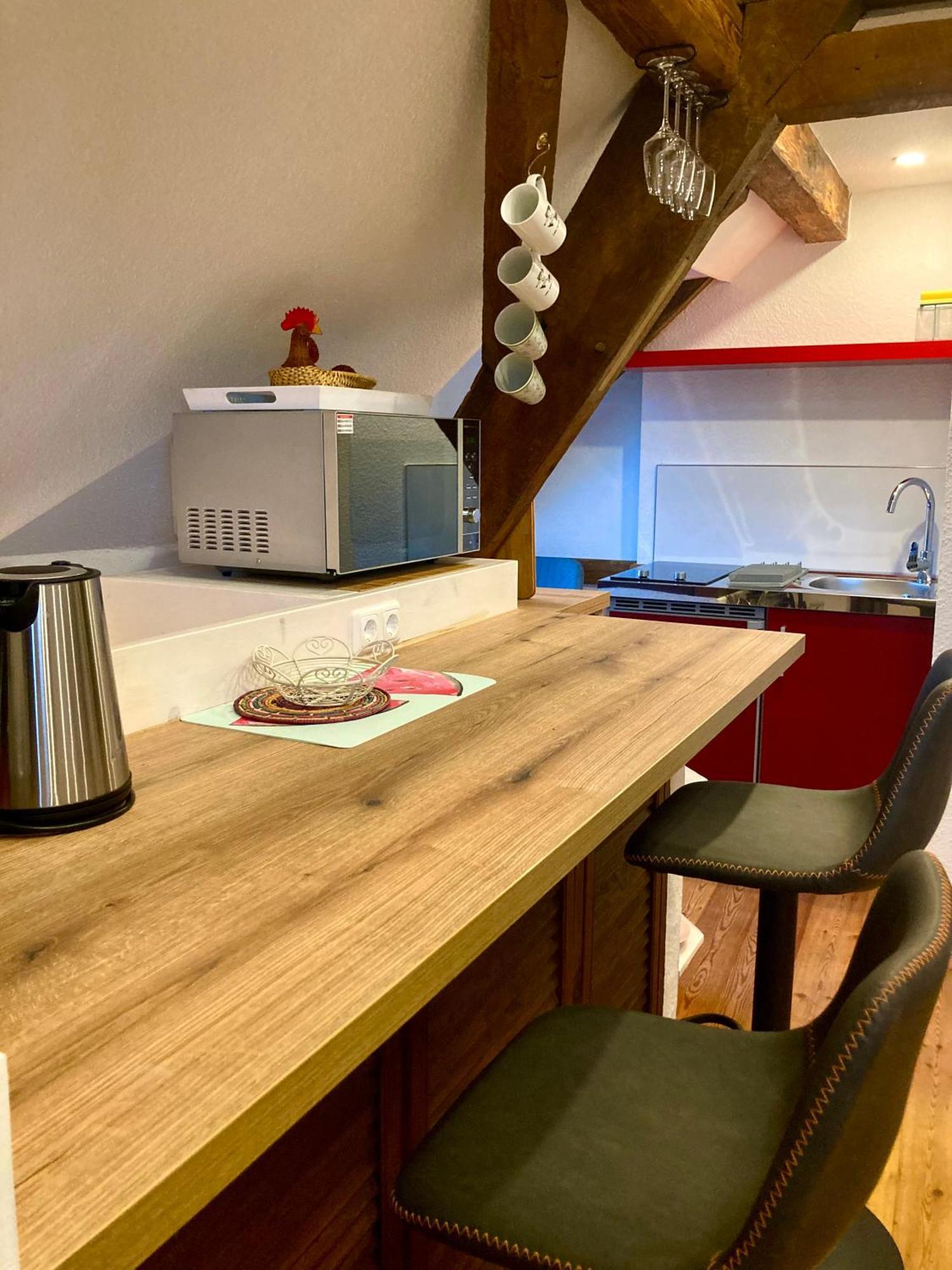 Turmstube Apartment Maring-Noviand ภายนอก รูปภาพ